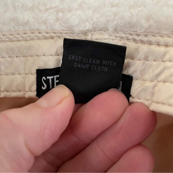 Steve Madden Sherpa Bucket Hat Satin Lined NWT - Picture 7 of 10